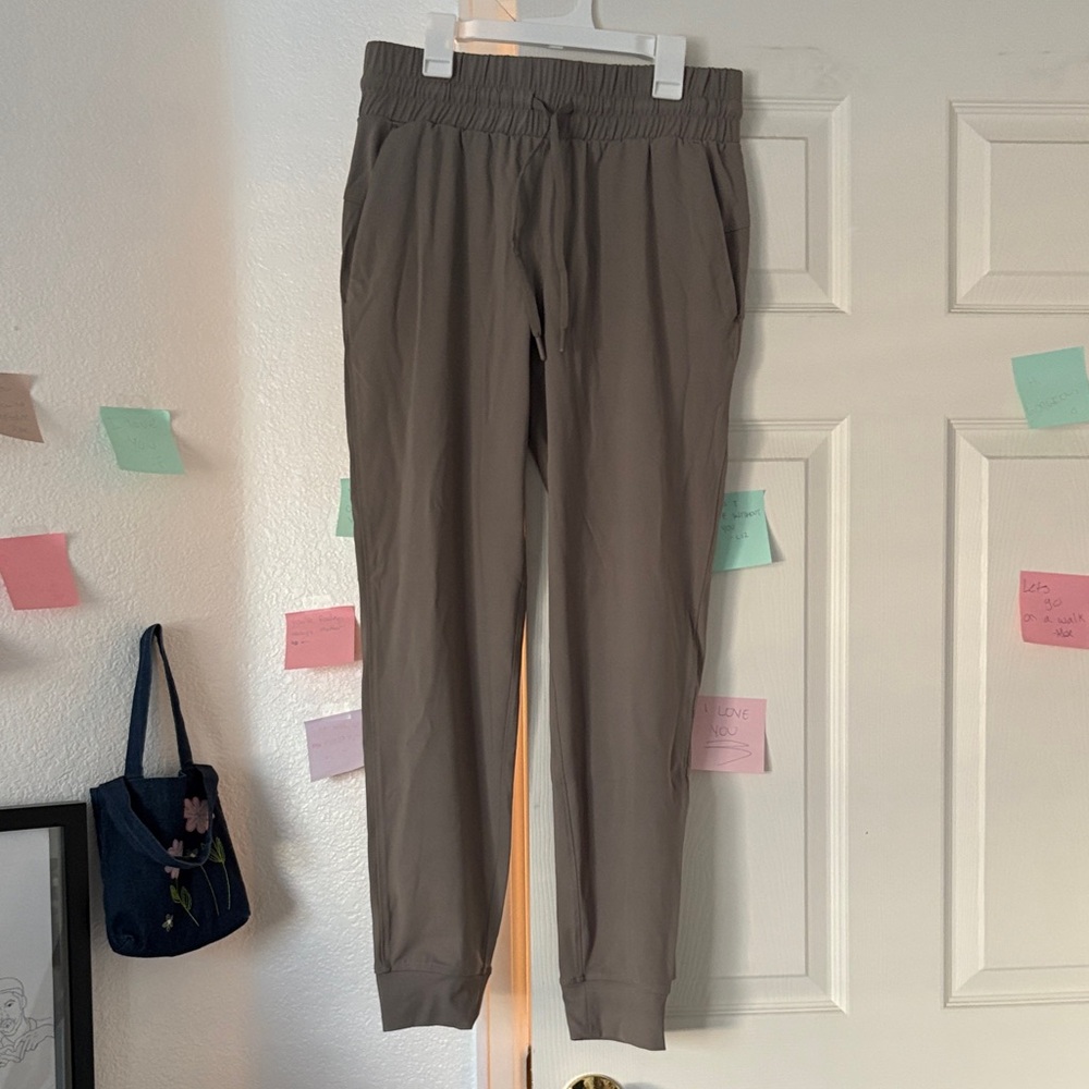 Men's Gray Jogger Pants